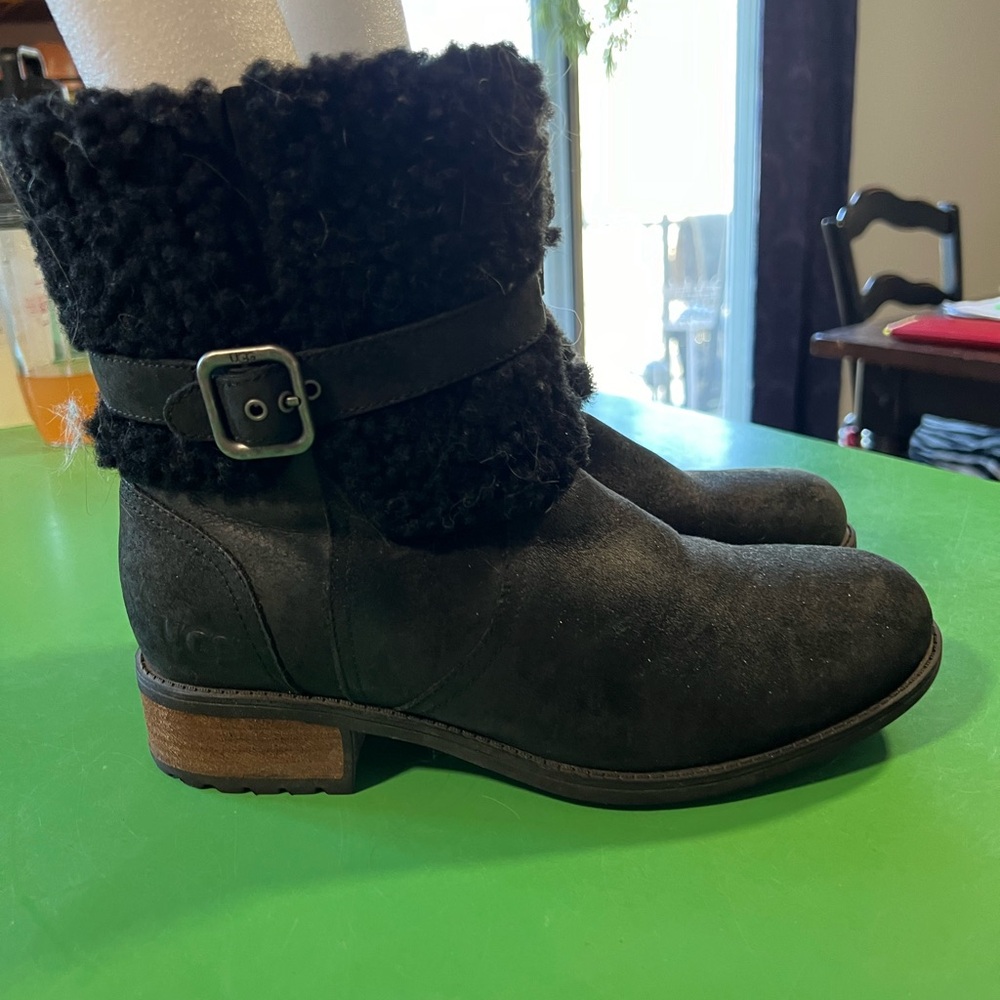 UGG Australia Black Blair ankle boots with side zip